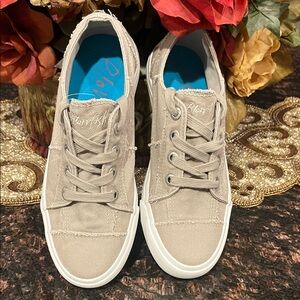 Blowfish Malibu Maxine Taupe Hipster Smoked Twill Slip On Sneakers Size 7